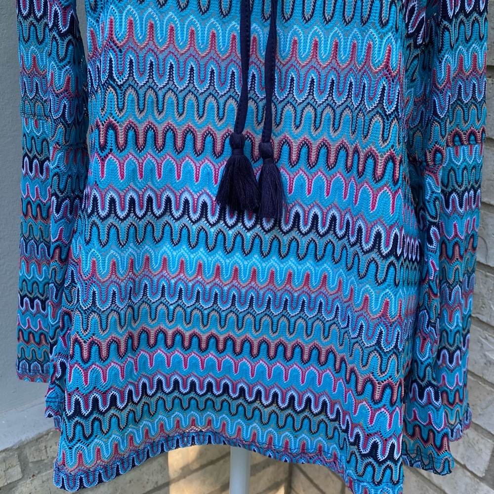 No Comment. Multicolor Wave Pattern Open Knit Top - image 4